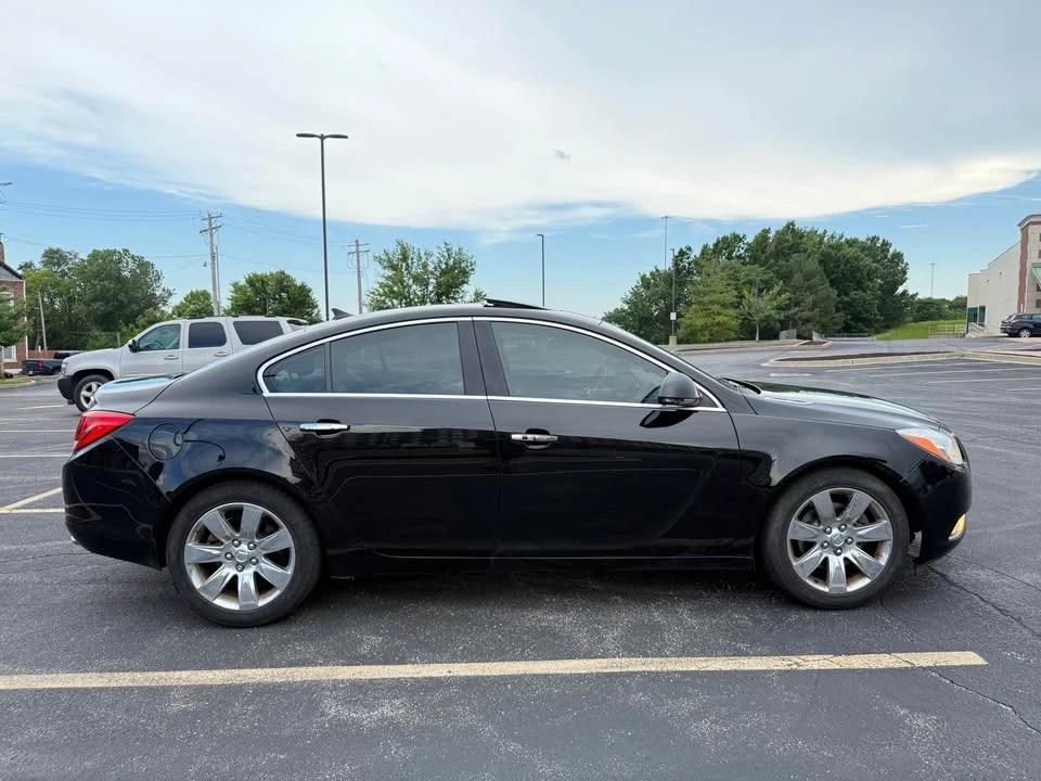 2012 Buick Regal - Image 8 of 16