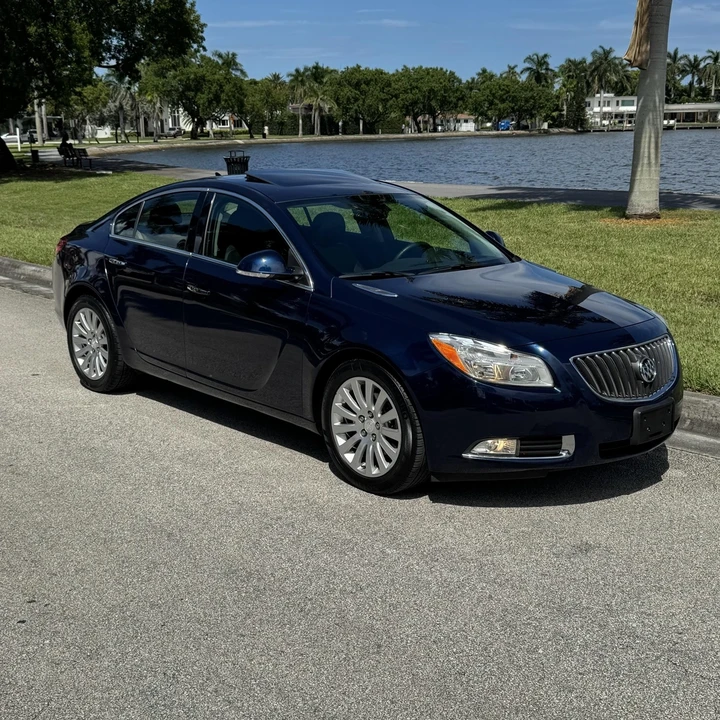 2012 Buick Regal - Image 2 of 21