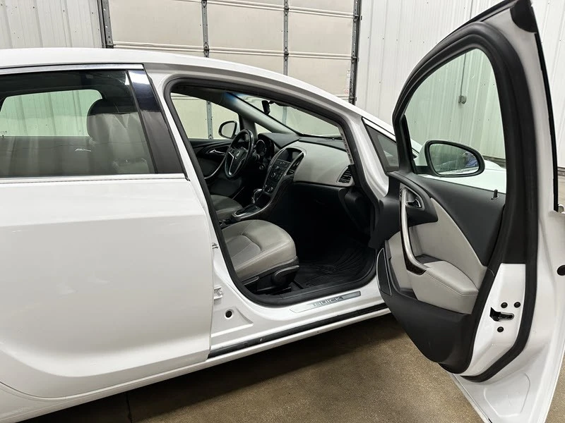 2012 Buick Verano - Image 18 of 21