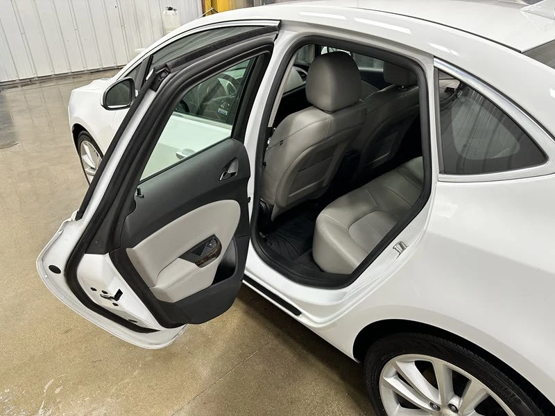 2012 Buick Verano - Image 12 of 21