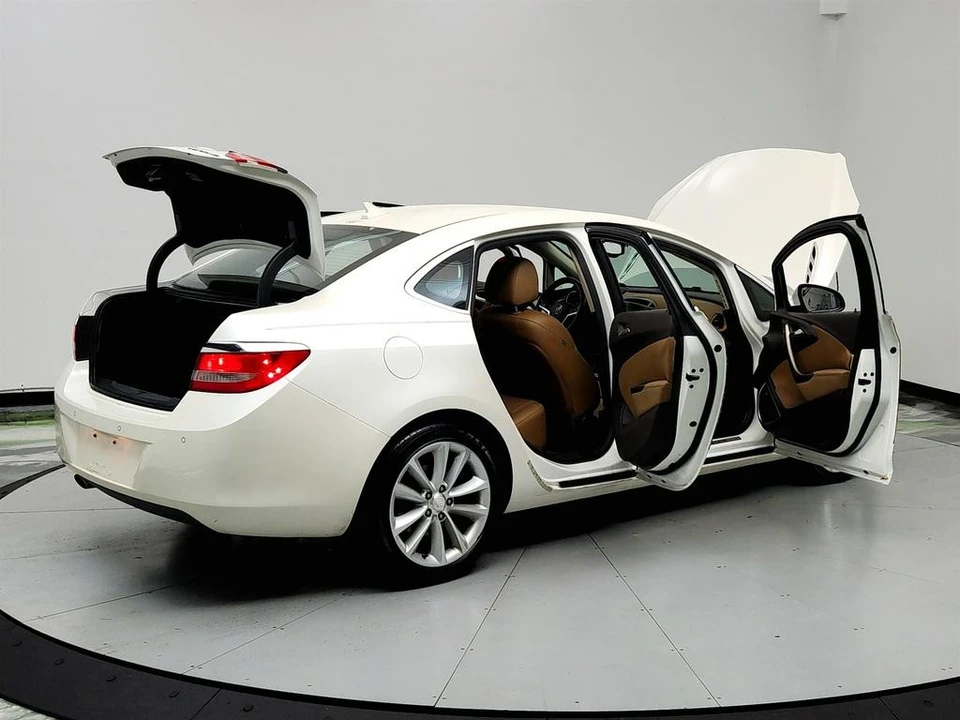 2012 Buick Verano - Image 11 of 12