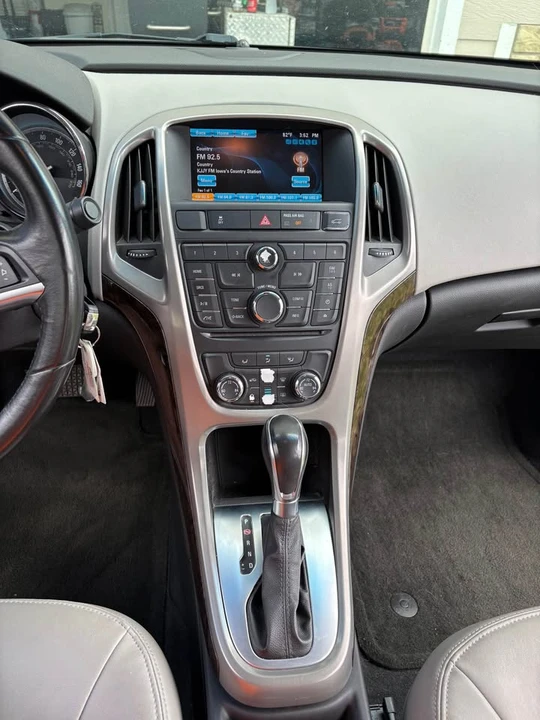 2012 Buick Verano - Image 7 of 10