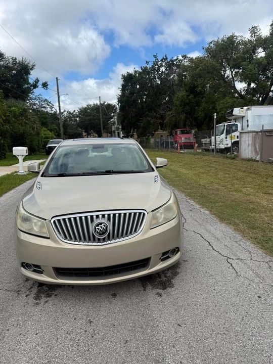 2012 Buick LaCrosse - Image 2 of 9