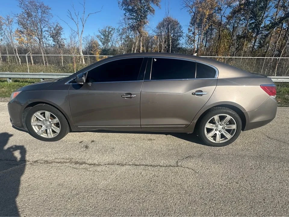 2012 Buick LaCrosse - Image 7 of 11