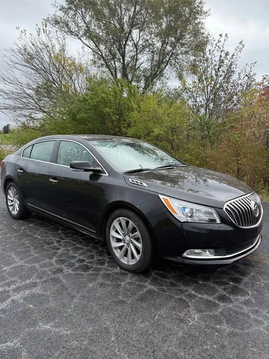2012 Buick LaCrosse - Image 2 of 6