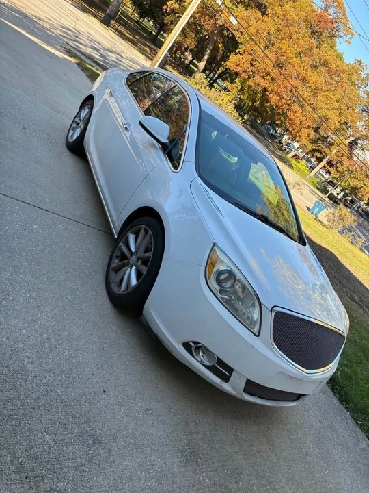 2012 Buick Verano - Image 2 of 2