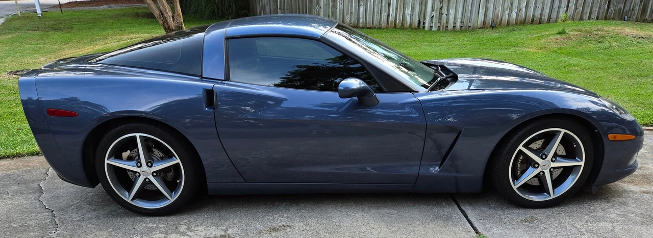 2012 Chevrolet Corvette C6 - Image 2 of 5