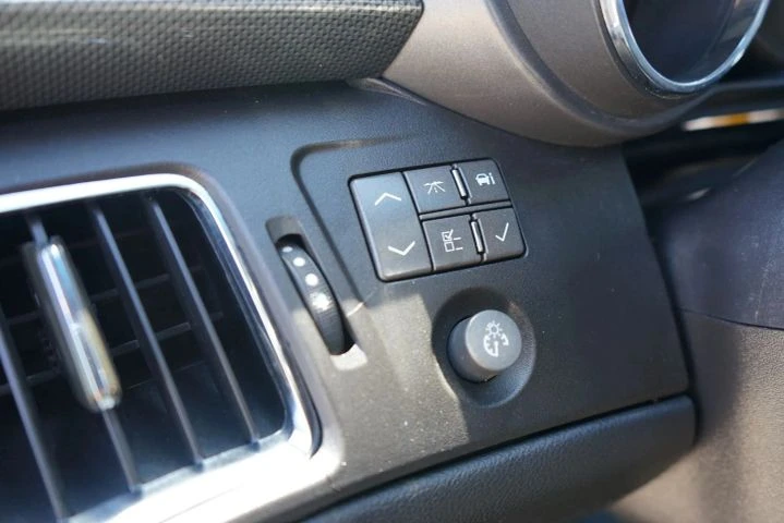 2012 Cadillac CTS 2nd Gen - Image 17 of 31