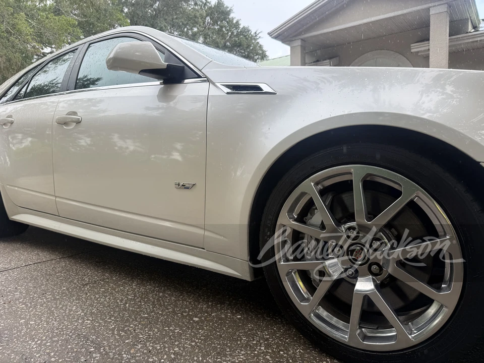 2012 Cadillac CTS-V 2nd Gen - Image 5 of 11