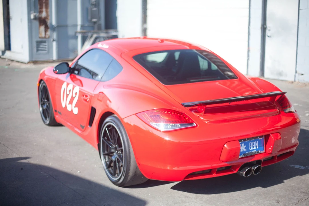 2012 Porsche 987 Cayman R - Image 27 of 31