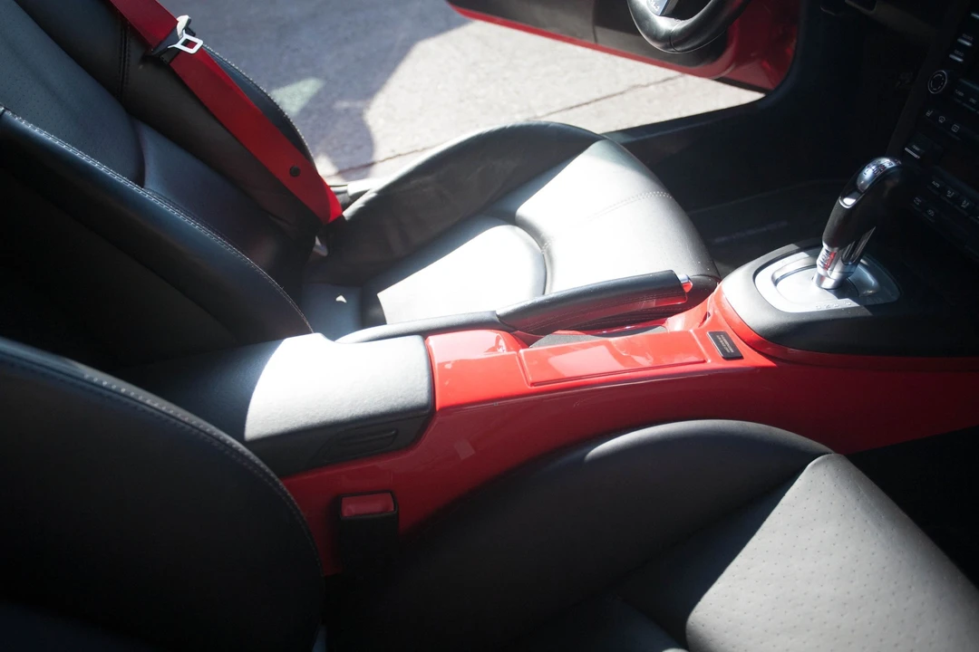 2012 Porsche 987 Cayman R - Image 8 of 31