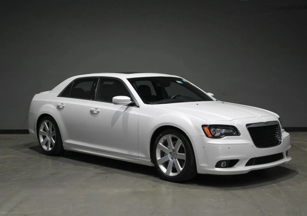 2012 Chrysler 300 (2005-2023) - Image 3 of 20