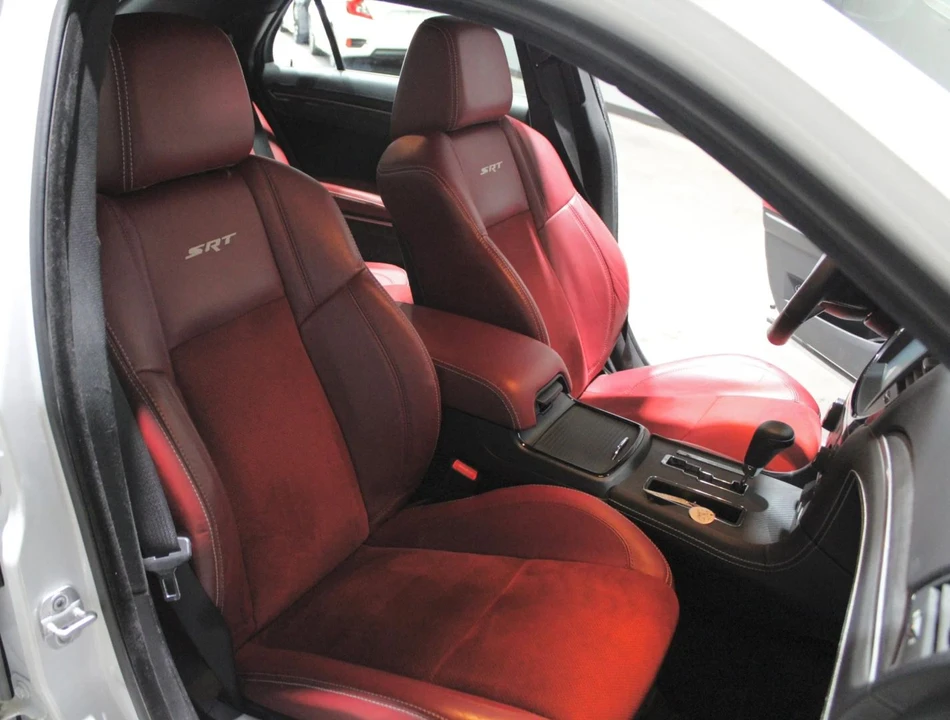 2012 Chrysler 300 (2005-2023) - Image 15 of 20