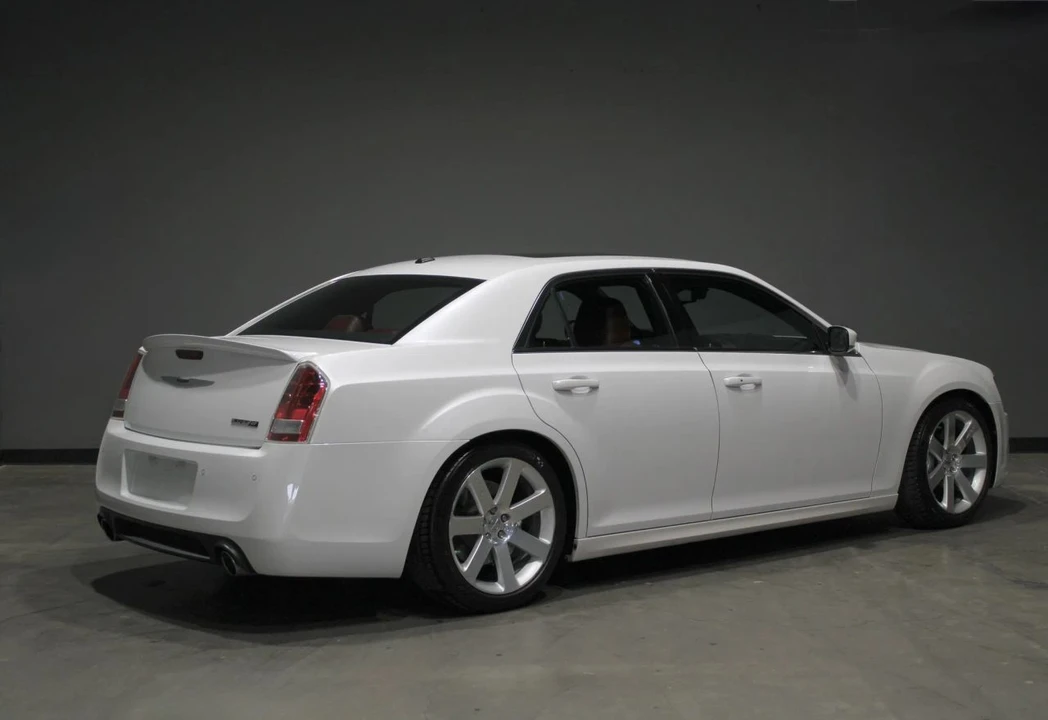2012 Chrysler 300 (2005-2023) - Image 6 of 20