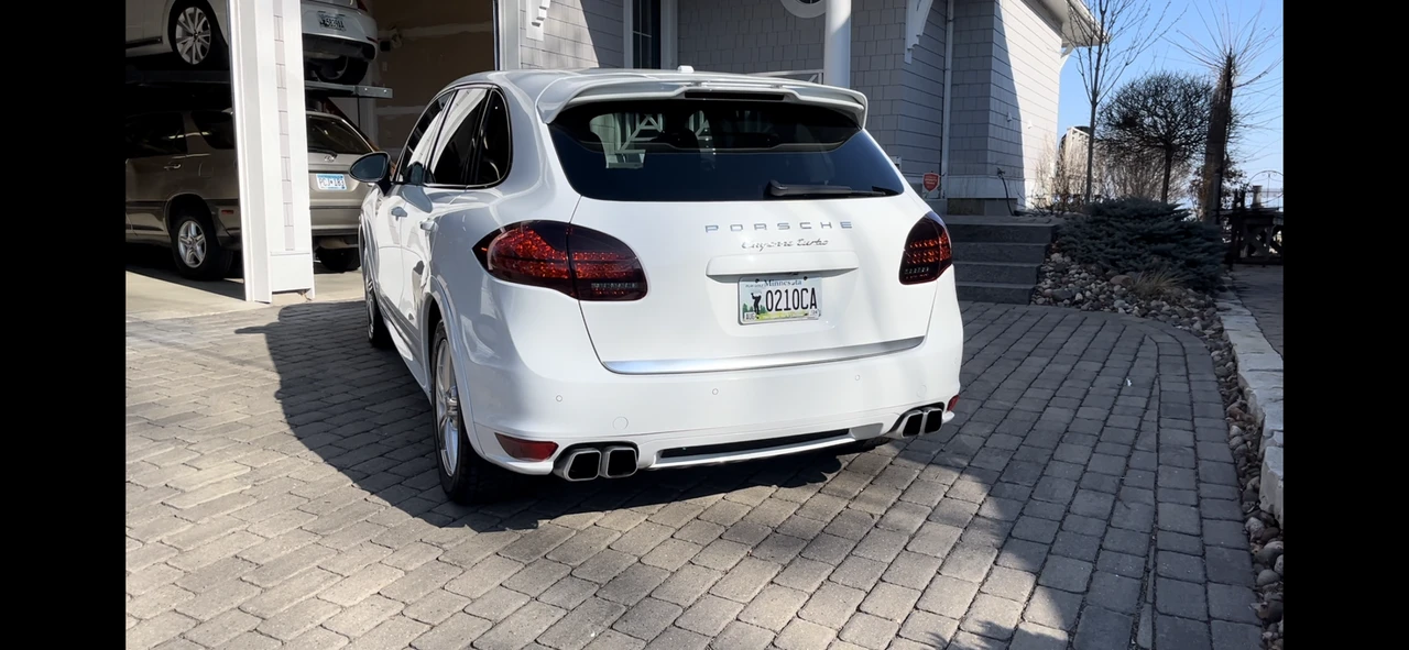 2012 Porsche 958 Cayenne Turbo - Image 7 of 11
