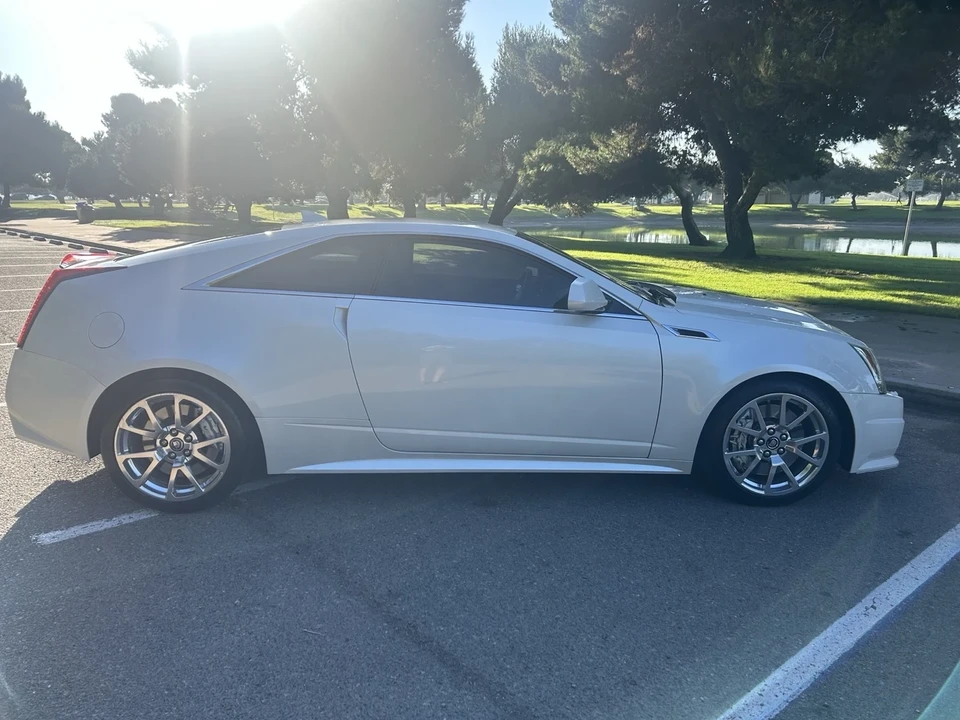 2012 Cadillac CTS 2nd Gen - Image 8 of 21