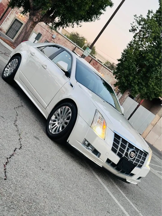 2012 Cadillac CTS 2nd Gen - Image 8 of 19