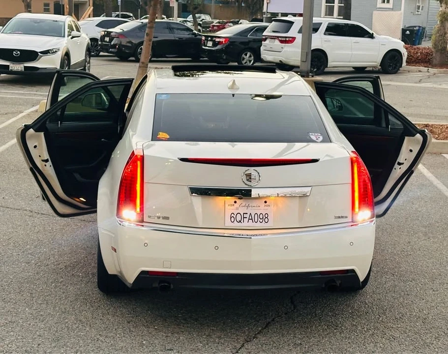 2012 Cadillac CTS 2nd Gen - Image 2 of 19