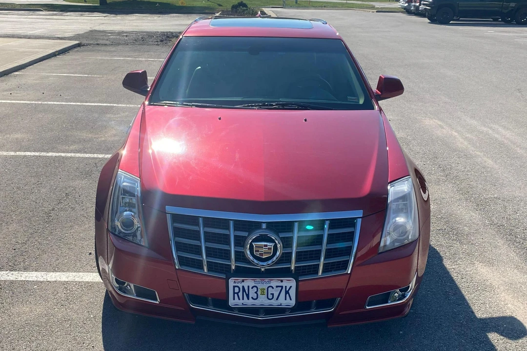 2012 Cadillac CTS 2nd Gen - Image 2 of 31
