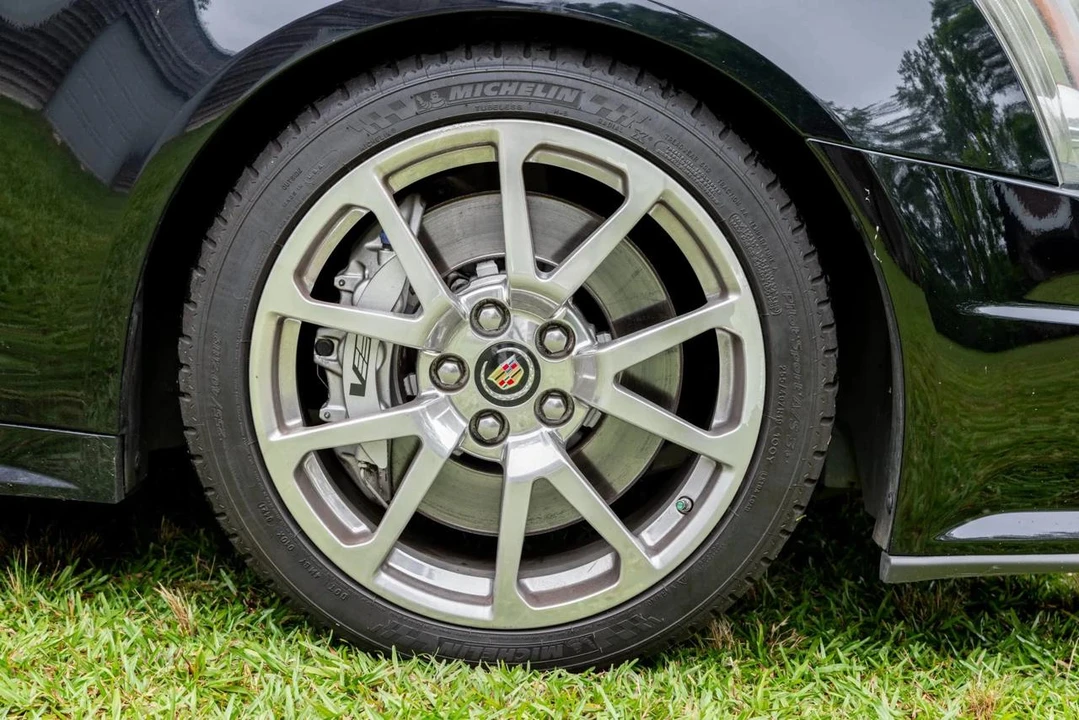 2012 Cadillac CTS-V 2nd Gen - Image 10 of 11