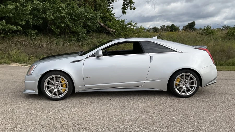 2012 Cadillac CTS-V 2nd Gen - Image 2 of 17