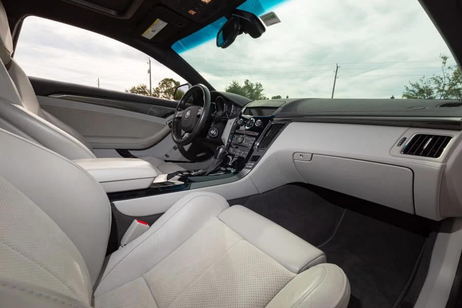 2012 Cadillac CTS-V 2nd Gen - Image 28 of 31