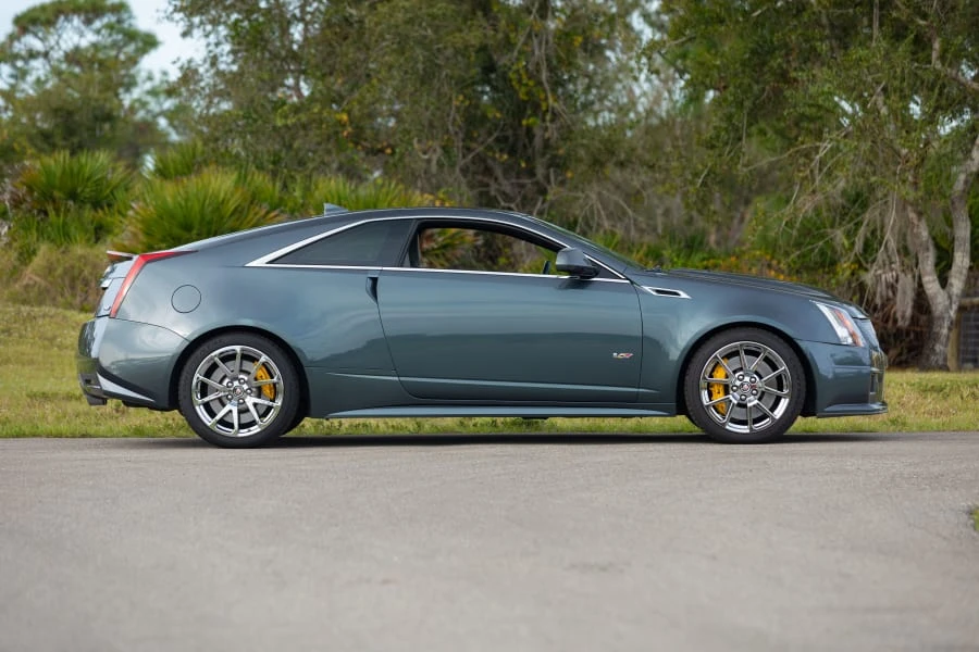 2012 Cadillac CTS-V 2nd Gen - Image 2 of 31