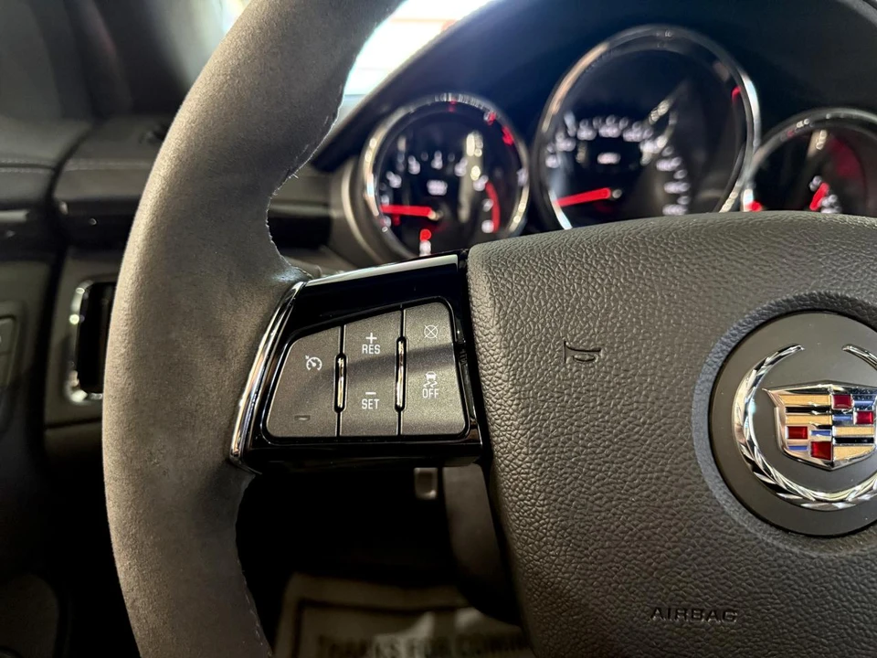 2012 Cadillac CTS-V 2nd Gen - Image 25 of 31