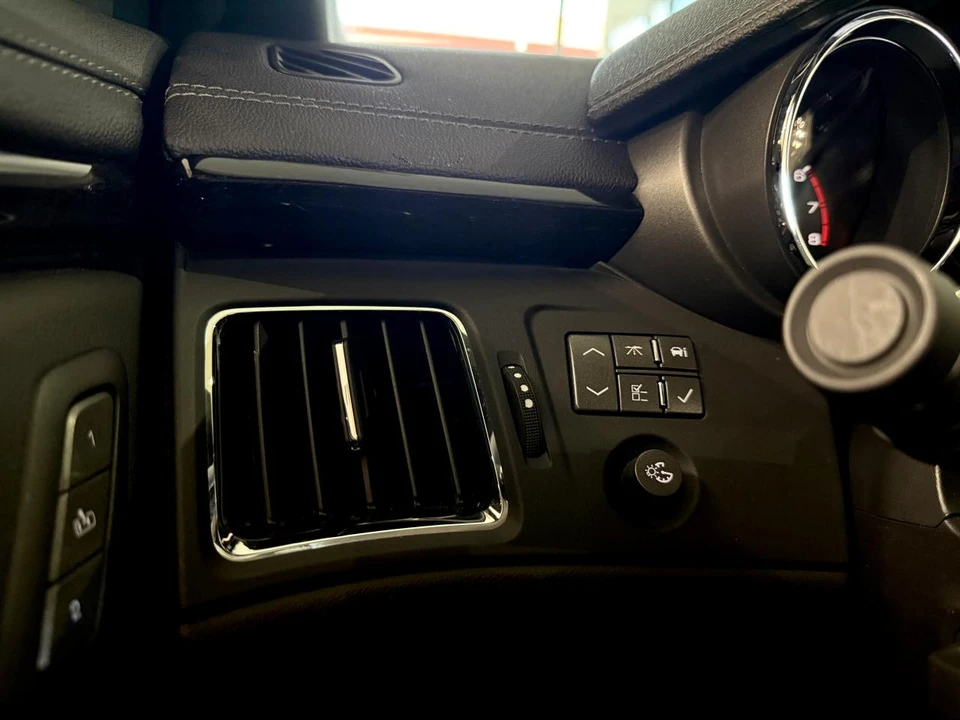 2012 Cadillac CTS-V 2nd Gen - Image 26 of 31