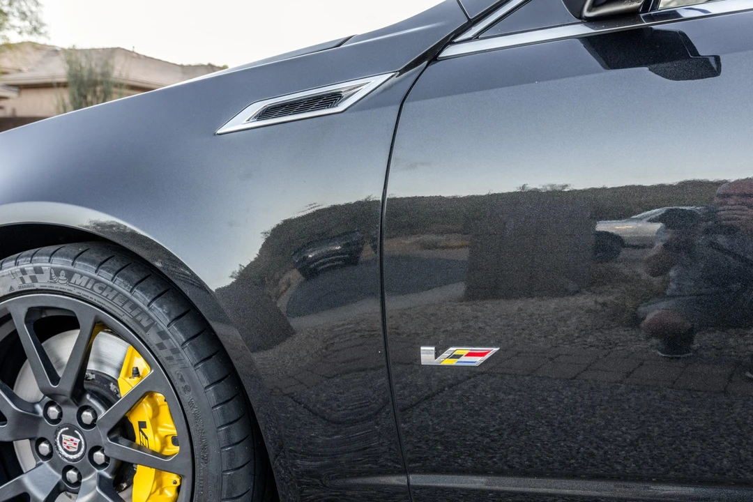 2012 Cadillac CTS-V 2nd Gen - Image 25 of 31