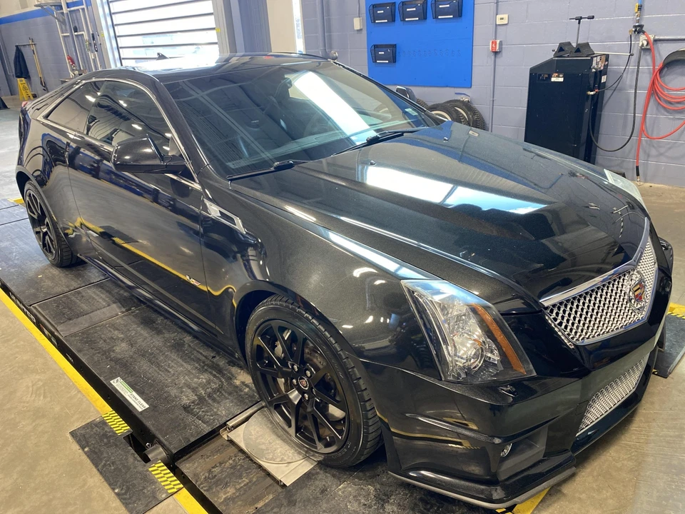 2012 Cadillac CTS-V 2nd Gen - Image 28 of 31