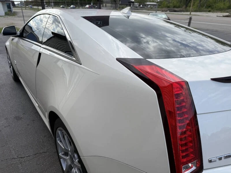 2012 Cadillac CTS-V 2nd Gen - Image 28 of 31