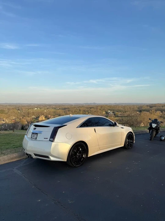 2012 Cadillac CTS-V 2nd Gen - Image 2 of 8