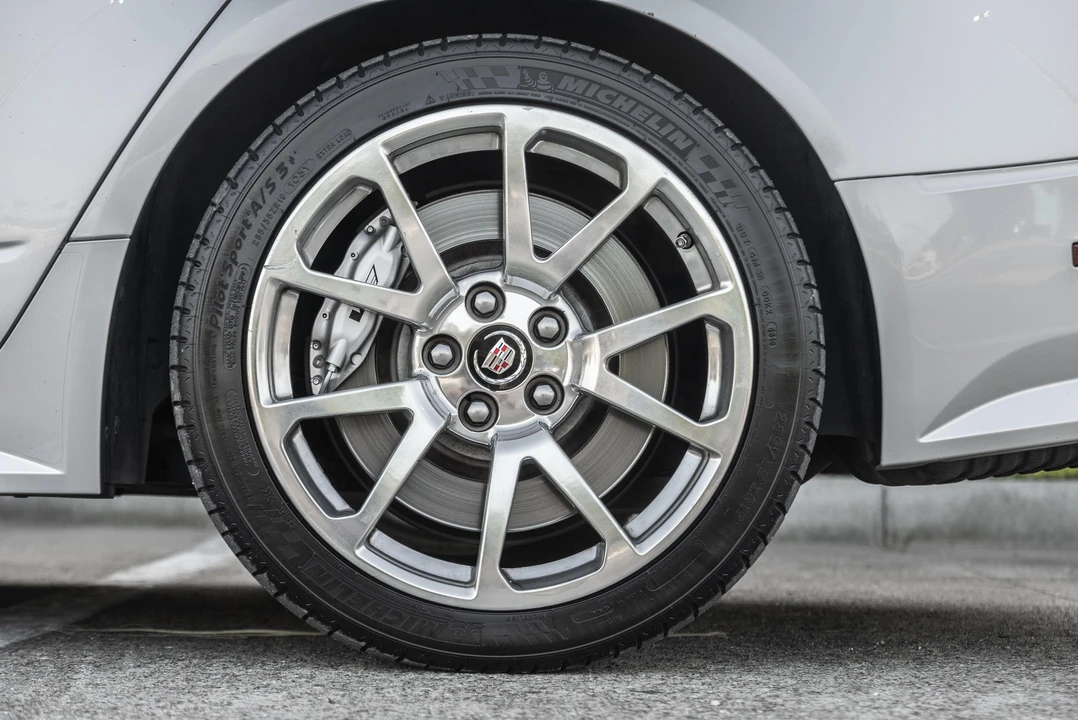 2012 Cadillac CTS-V 2nd Gen - Image 22 of 31