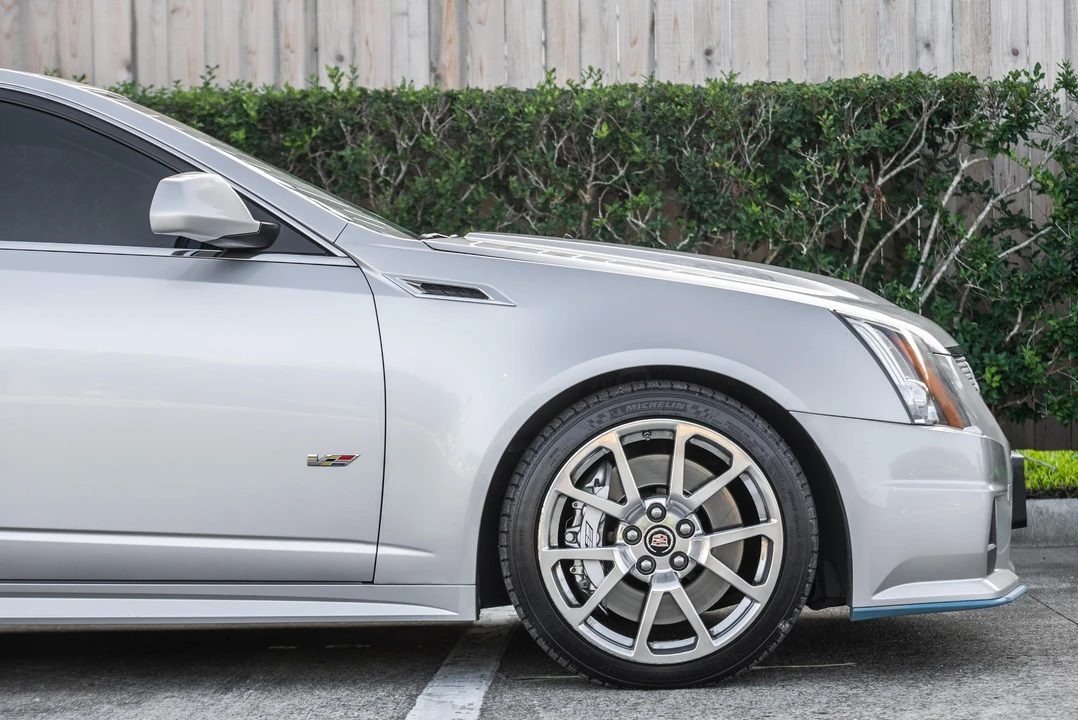 2012 Cadillac CTS-V 2nd Gen - Image 17 of 31