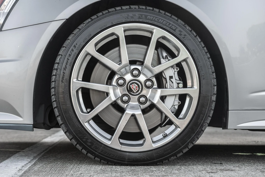 2012 Cadillac CTS-V 2nd Gen - Image 21 of 31