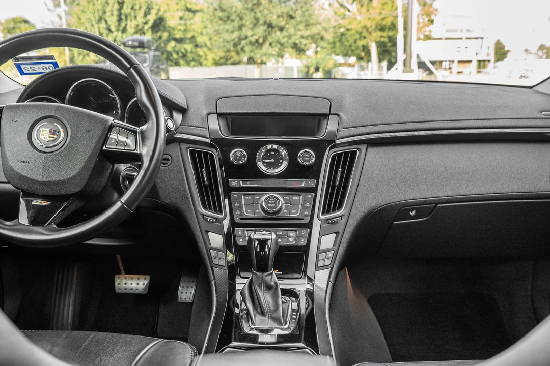 2012 Cadillac CTS-V 2nd Gen - Image 25 of 31