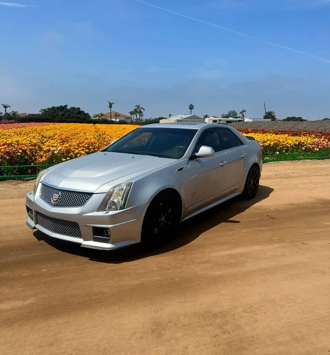 2012 Cadillac CTS-V 2nd Gen - Image 2 of 7