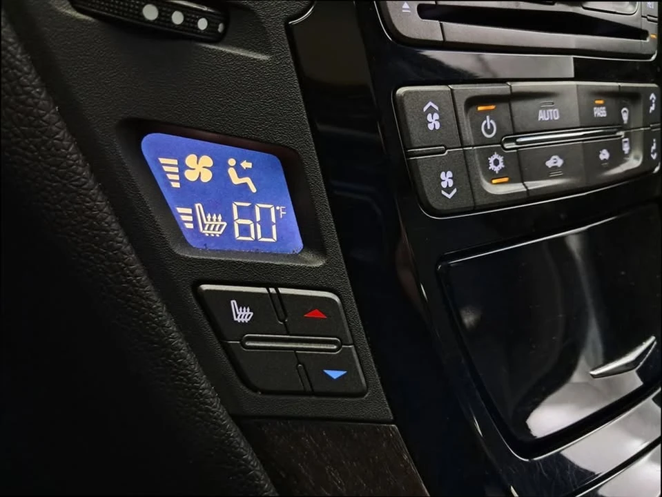 2012 Cadillac CTS-V 2nd Gen - Image 15 of 17