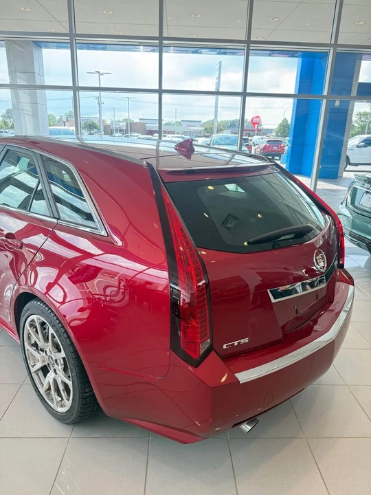 2012 Cadillac CTS-V 2nd Gen - Image 9 of 19