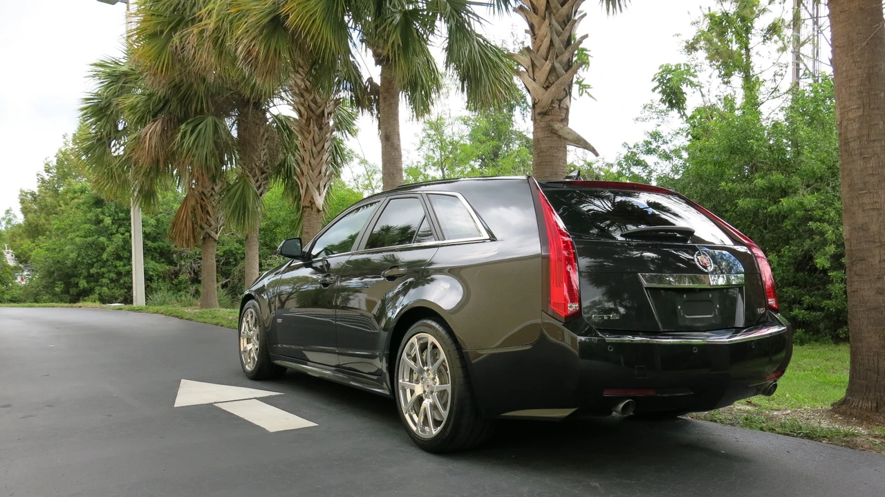 2012 Cadillac CTS-V 2nd Gen - Image 4 of 31