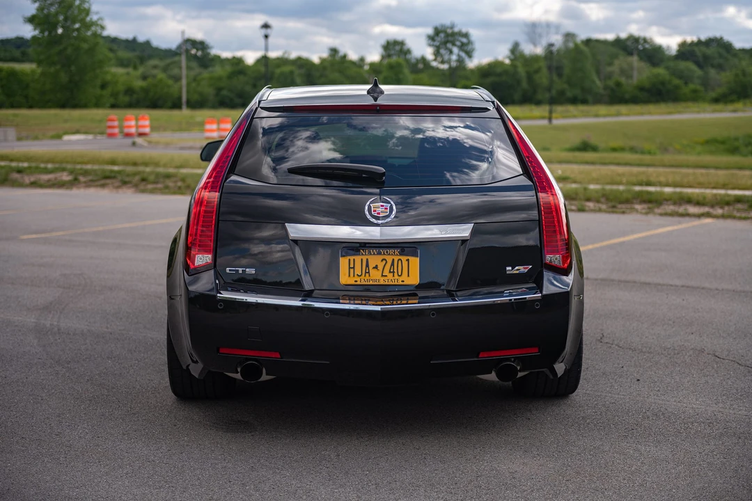 2012 Cadillac CTS-V 2nd Gen - Image 16 of 31