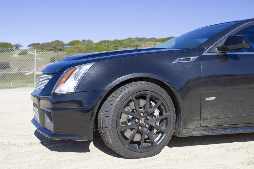 2012 Cadillac CTS-V 2nd Gen - Image 10 of 31