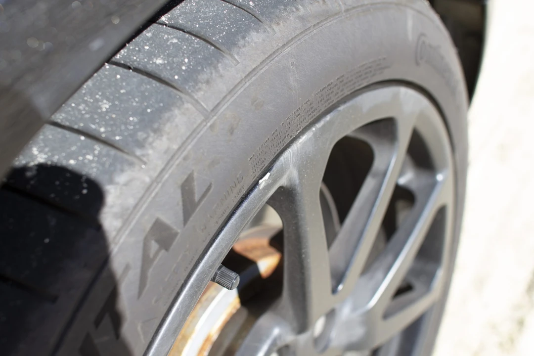 2012 Cadillac CTS-V 2nd Gen - Image 27 of 31