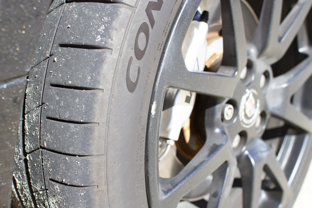 2012 Cadillac CTS-V 2nd Gen - Image 25 of 31