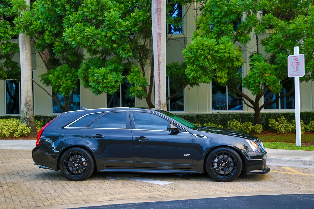 2012 Cadillac CTS-V 2nd Gen - Image 13 of 31