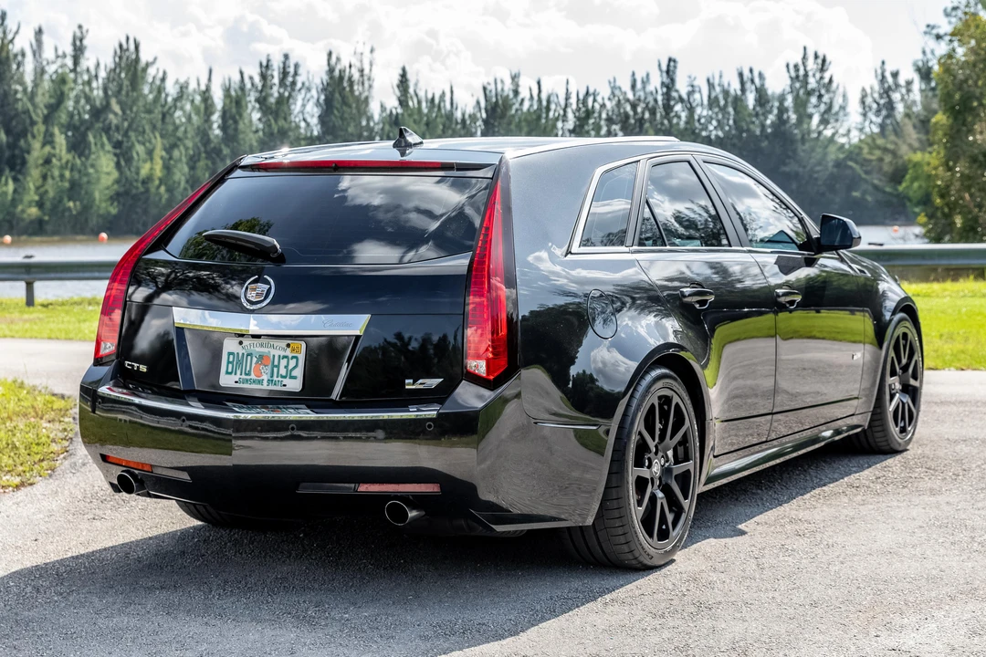 2012 Cadillac CTS-V 2nd Gen - Image 9 of 31