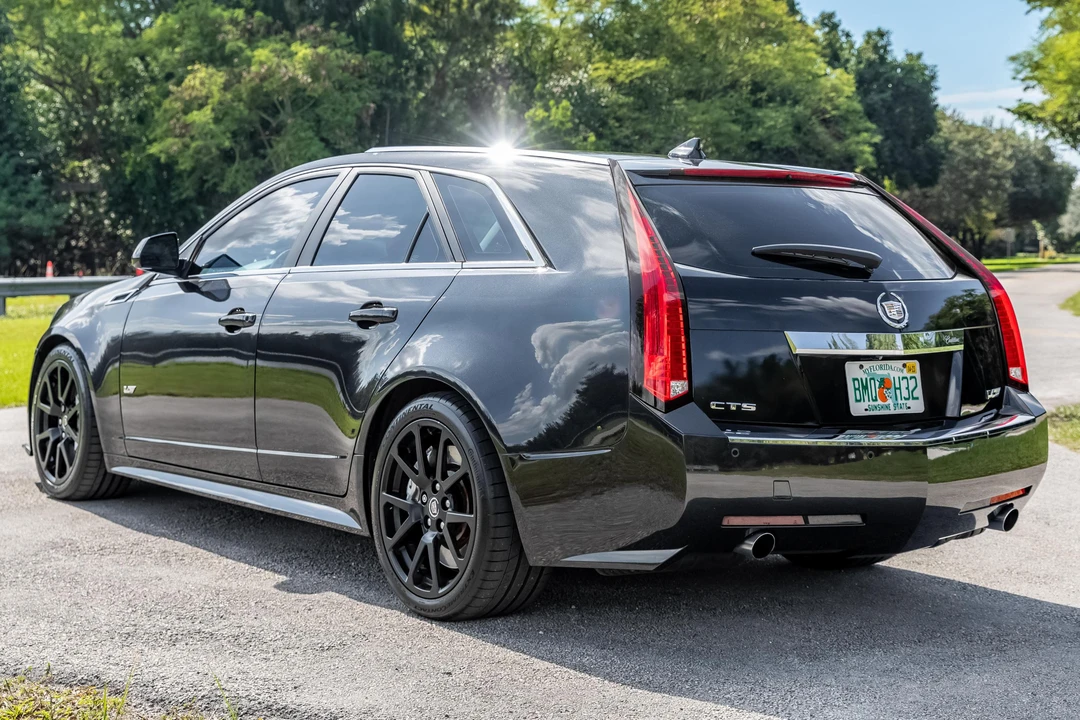 2012 Cadillac CTS-V 2nd Gen - Image 4 of 31