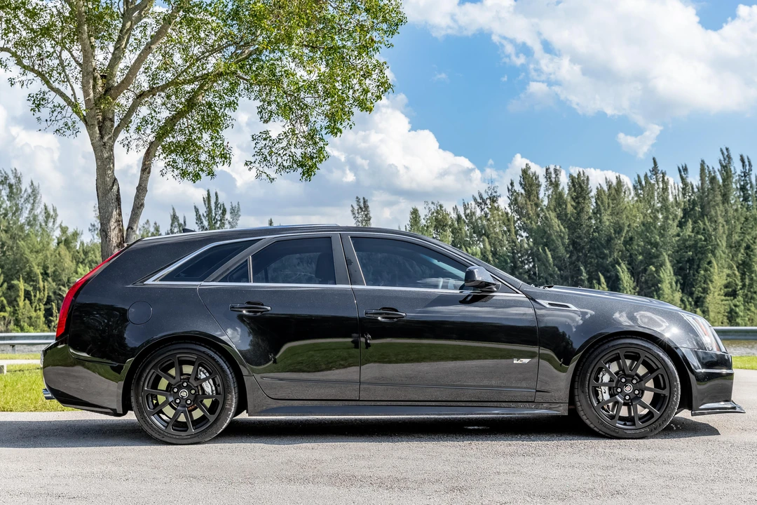 2012 Cadillac CTS-V 2nd Gen - Image 12 of 31