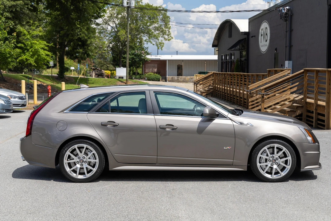 2012 Cadillac CTS-V 2nd Gen - Image 21 of 31